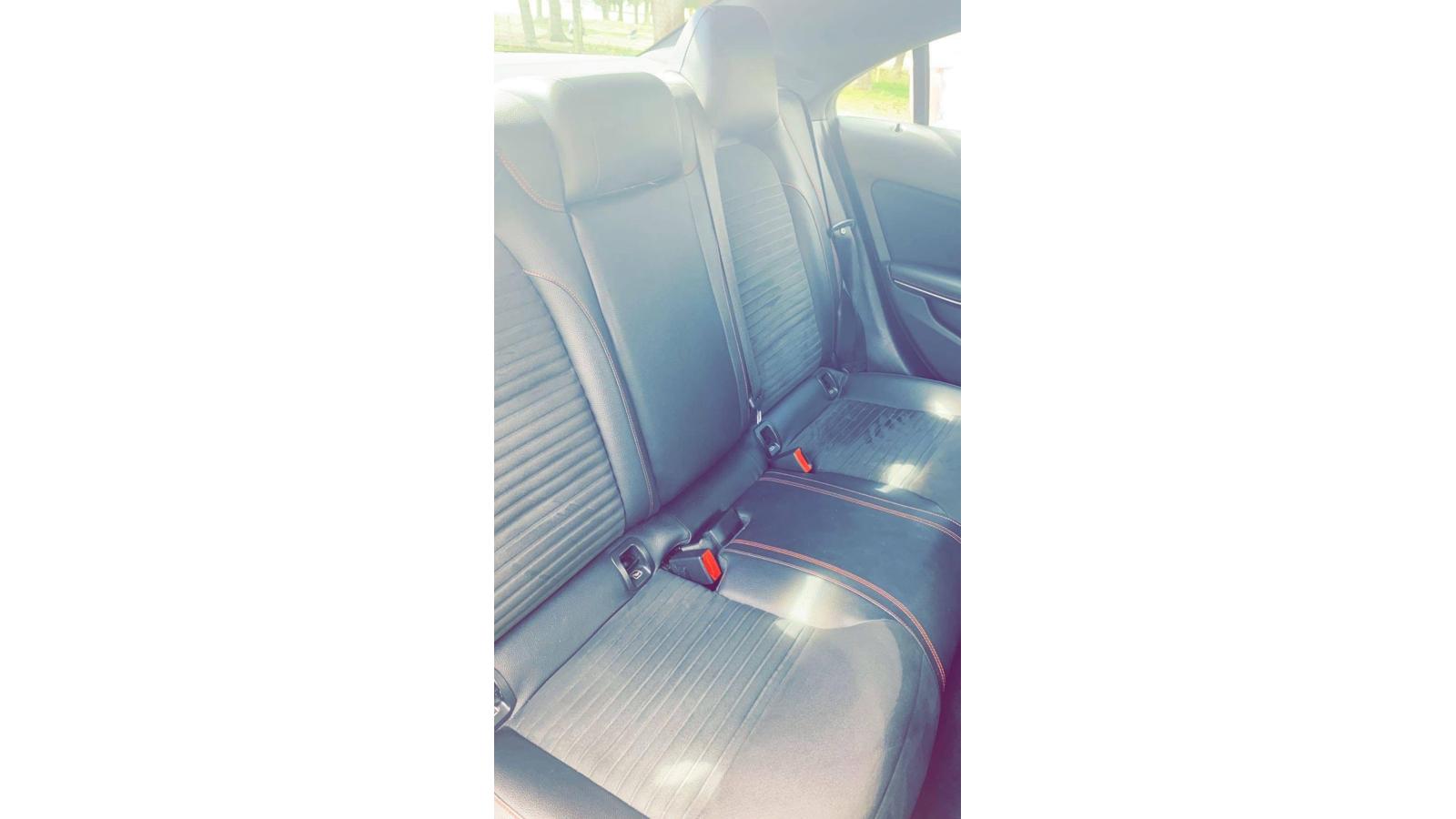 Mercedes-Benz C200 Mercedes-Benz C200