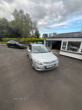 2010 Hyundai i30 1.6 Comfort 5dr [6]