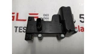 1 Door drive front left Tesla model X 1045353-00-B