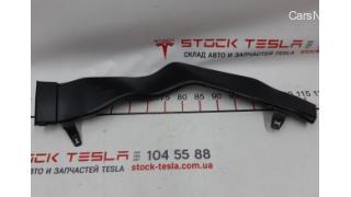 Ventilation system air duct right Tesla model X 1090901-00-B