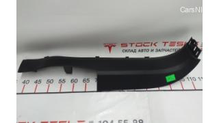 8 A-pillar trim lower right Tesla model X 1035965-00-E