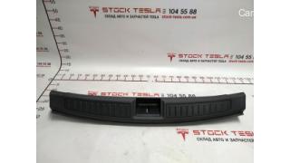 1 Trunk trim plastic (lockable) assembly Tesla model S, model S REST 1