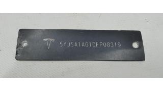 2 Tesla model S 70 windshield plate with VIN code 1006865-00-C