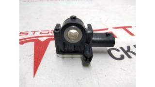 6 Shock Sensor Pillar-D Tesla model X 1060058-00-A