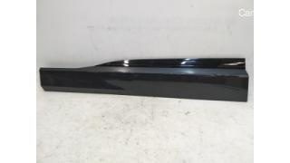 Front left lower door trim LX7L Audi E-tron 4KE853959A