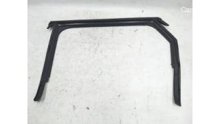 Rear Left Door Glass Seal Guide Audi E-tron 4KE839431C