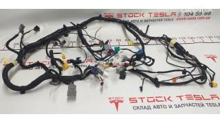 1 Wiring instrument panel (dashboard) RWD Tesla model S REST 1004422-0