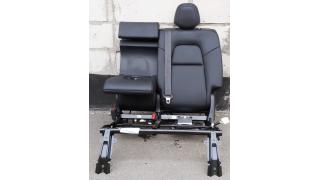 1 Seat backrest 2nd row double PUR BLK assembly with central headrest 