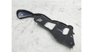 Second row seat back mounting bracket left Audi E-tron 4KE864227