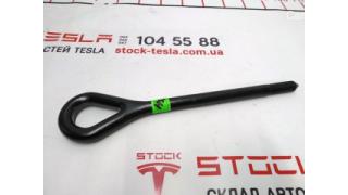 17 Towing hook Tesla model S REST 1060646-00-A