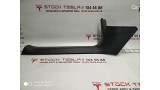 8 A-pillar sill trim lower left Tesla model S 1010668-00-F