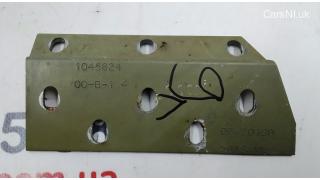 17 Quarter front left connector-mounting the glass to the side member 