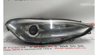 2 Headlight right (xenon) (USA) with damage Tesla model S 6005907-00-D