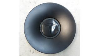 20 INCH INDUCTION LUG NUT COVER damaged Tesla model Y 1188233-00-A