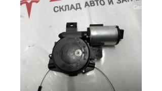 1 Electric motor for vertical adjustment (height) of the Tesla model S