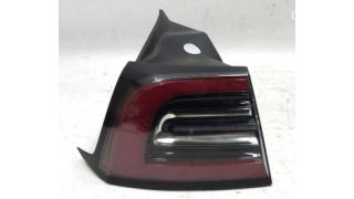 1 LAMP ASY, REAR BODYSIDE SAE, LH (USA) Tesla model 3 model Y 1077397-