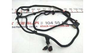 1 Rear bumper wiring (6 parking sensors) Tesla model S 1004421-04-P