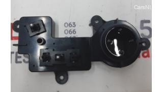 1 Tesla model X passenger seat adjustment unit 1049316-00-C