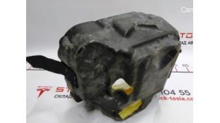 3 Thermal housing front engine rear left AWD Tesla model S, model S RE