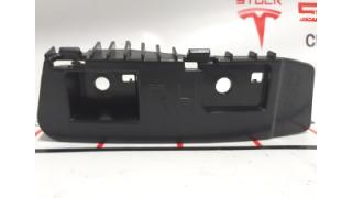 8 MODEL 3, TAIL LAMP BRKT, RH Tesla model 3 1083993-00-D