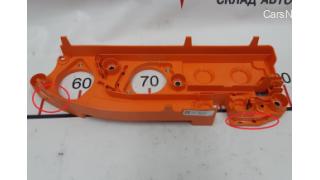 Lower case of the auxiliary control unit of the main battery Tesla mod