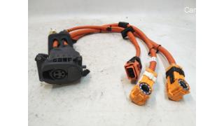 High-voltage wiring harness for charging socket damaged Audi E-tron 4K