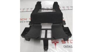 5 MX CENTER CONSOLE CARPET Tesla model X 1072407-00-A