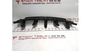 1 FRONT UPPER GRILLE CARRIER Tesla model X 1047020-00-F