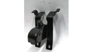 Passenger seat frame fastening bracket, central, complete with clampin