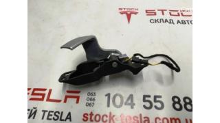 1 Door opening handle inner front left assembly Tesla model X 1047631-