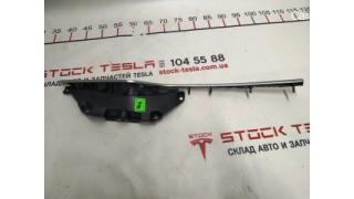 2 Molding aluminum card door front right Tesla model S, model S REST 1