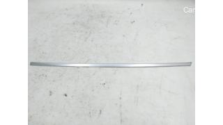 Rear Right Door Glass Guide Molding Audi E-tron 4KE839644C