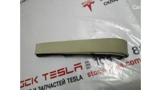 4 Facing of a door of a back right back top NAL CRM Tesla model X 1055