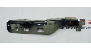 9 Quarter front right fender mount bracket front upper Tesla model X 1