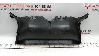 4 Front bumper intake air duct upper part Tesla model X 1050223-00-D