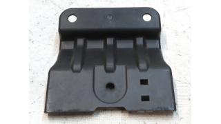 2 MY, COWL SCREEN CENTER BRACKET Tesla model Y 1501874-00-B