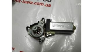 5 Driver / Passenger Seat Height Adjustment Motor Tesla model S, model