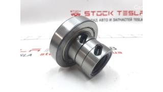 1 Worm nut with bearing Tesla model S REST 1453628-00-B