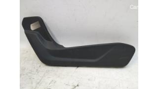 Audi Q7 second row seat frame cover 4M0883858B