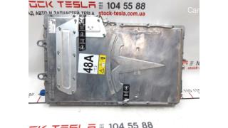 1 Charger unit (GEN3) (48A, 1 phase) with damage Tesla model S REST mo