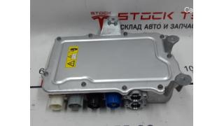 1 Janshen box front AWD REV02 Tesla model S REST 1059891-00-F