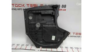 1 Interior door panel front left Tesla model X 1111671-00-A