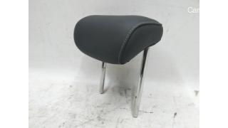 Second row headrest with leather upholstery adjustable SLI central Aud