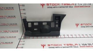 22 Overlay bottom right instrument panel with damage Tesla model S, mo