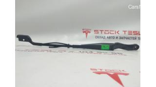 2 Wiper Arm Left Tesla model 3 1076728-00-C