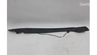 1 Trunk lid door lining, right, assembly with pressure sensor Tesla mo