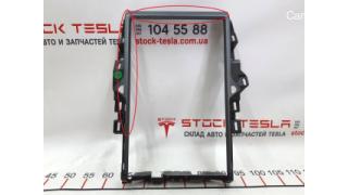 Frame decorative MCU (main monitor) with damage Tesla model X S REST 1