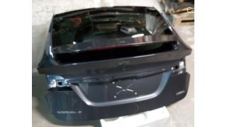 10 Trunk lid (tailgate) PMNG with glass partially assembled with damag