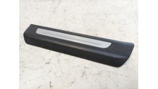 Door sill rear left outer damaged Audi Q7 4M0853375A