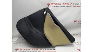 4 Rear right door card assembly PUR/PUR BLACK/TAN PREMIUM Tesla model 